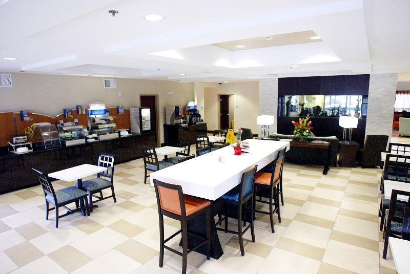 Holiday Inn Express & Suites Havelock Northwest New Bern By Ihg Εξωτερικό φωτογραφία